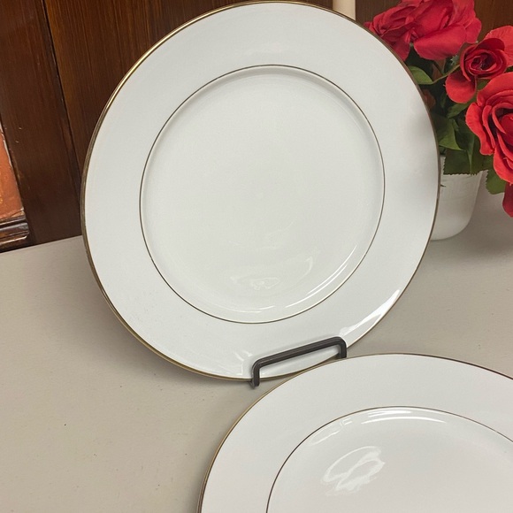 Johann Haviland Germany white with gold band dinner plates - Picture 12 of 12